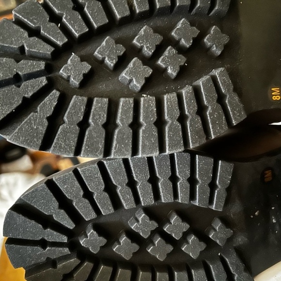 Guess Brown Ankle Boots with Slip-On Design - Picture 4 of 6